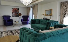 Serenity 3Br Palm View In Marina